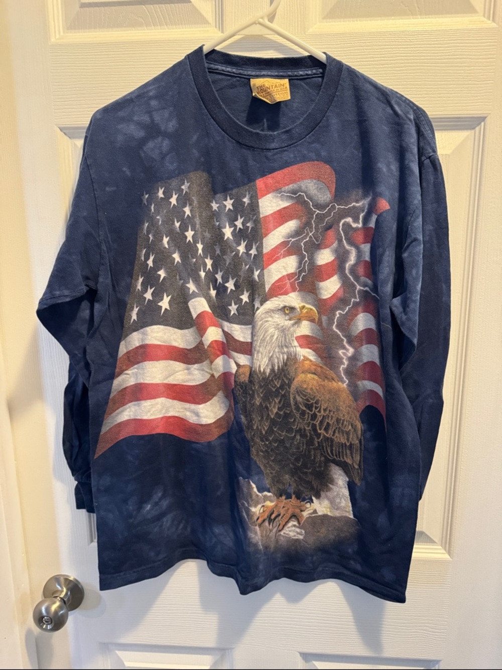 The Mountain Navy Long Sleeve Eagle with American Flag Graphic